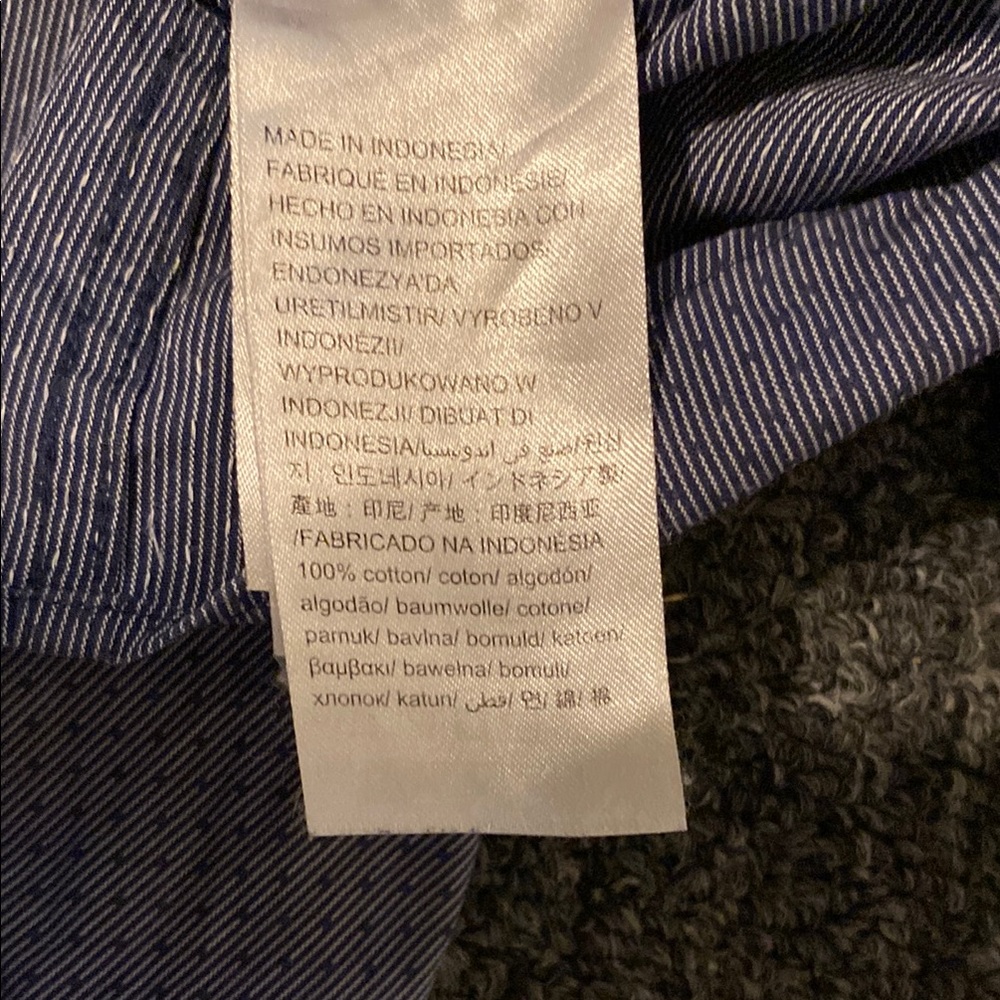 Calvin Klein Gray Patterned Button Down Shirt - image 4